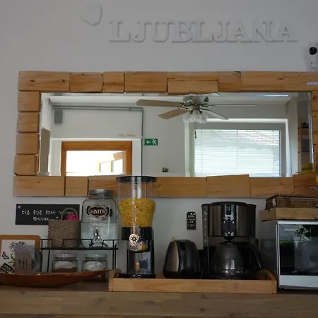 Goodlebang, 3 Bed Apartment, Center Ljubljana