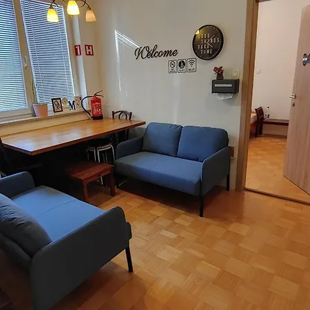 Goodlebang, 3 Bed Apartment, Center Apartment